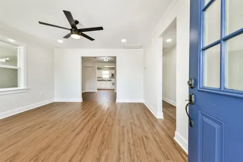 1014 49th Street Galveston TX 77551