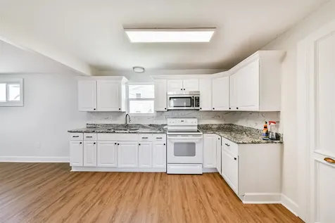 1014 49th Street Galveston TX 77551