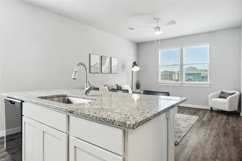 520-1304B Powell Drive Leander TX 78641