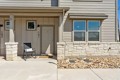 520-1304B Powell Drive Leander TX 78641