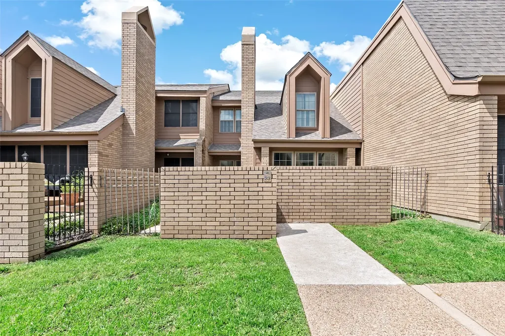 3122 Camelot Drive 33 Bryan TX 77802