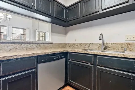 3122 Camelot Drive 33 Bryan TX 77802