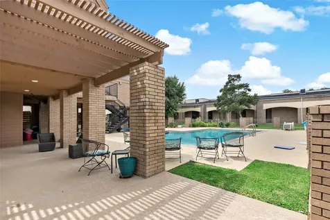 3122 Camelot Drive 33 Bryan TX 77802