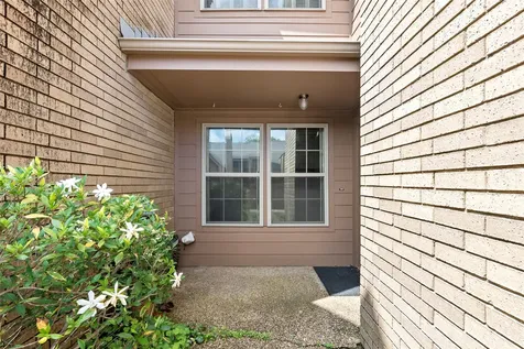 3122 Camelot Drive 33 Bryan TX 77802