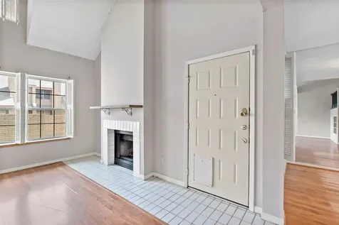 3122 Camelot Drive 33 Bryan TX 77802