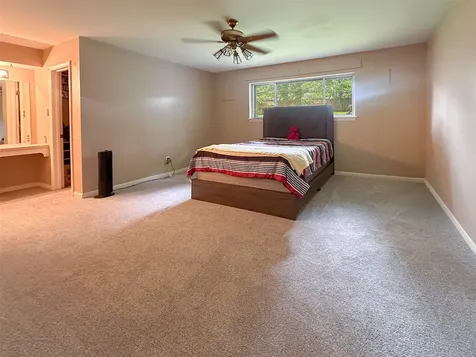 127 Begonia Street Lake Jackson TX 77566