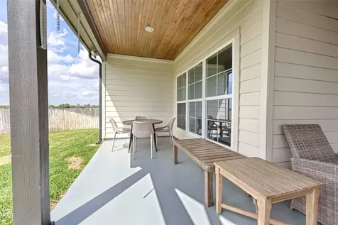 111 Fosters Branch Drive Schulenburg TX 78956