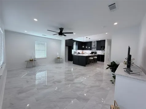 4501 Hirsch Road Houston TX 77026