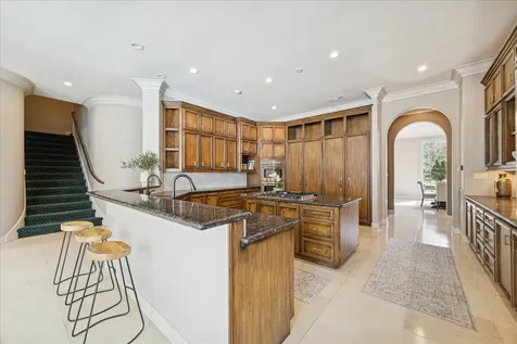 31 Enchanted Woods Drive Kingwood TX 77339