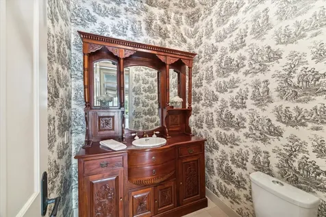 31 Enchanted Woods Drive Kingwood TX 77339