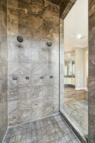 31 Enchanted Woods Drive Kingwood TX 77339