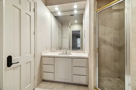 31 Enchanted Woods Drive Kingwood TX 77339