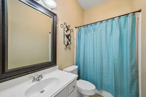 1619 S Lago Vista Drive Pearland TX 77581