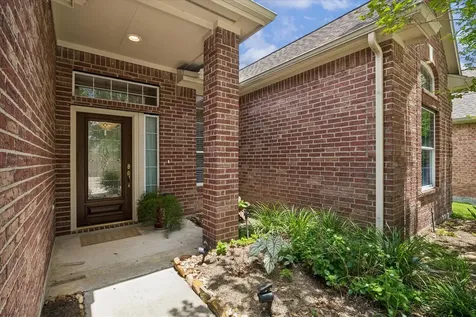 1619 S Lago Vista Drive Pearland TX 77581