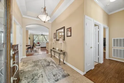 1619 S Lago Vista Drive Pearland TX 77581