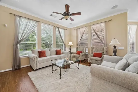 1619 S Lago Vista Drive Pearland TX 77581