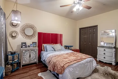 1239 20th Street A Huntsville TX 77340