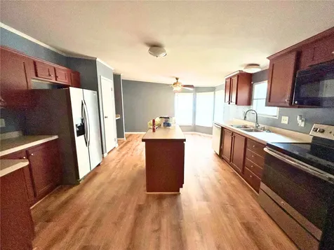 772 County Road 2191 Cleveland TX 77327