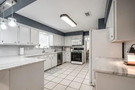 620 Bowie Street Liberty TX 77575