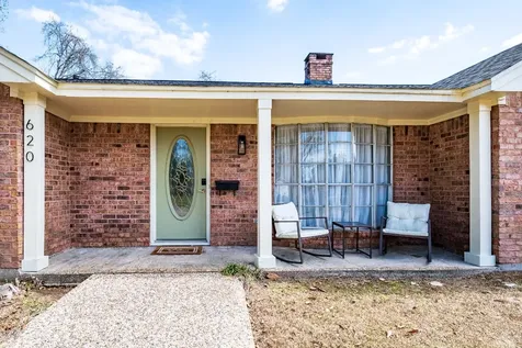 620 Bowie Street Liberty TX 77575