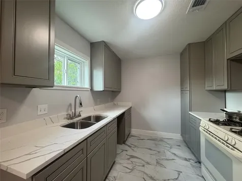6645 Lodge Street Houston TX 77092