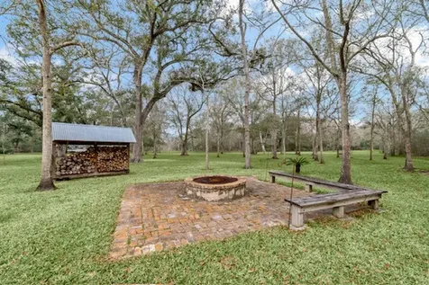 9500 Live Oak Court Manvel TX 77578