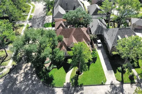 18203 Knotty Green Drive Houston TX 77084