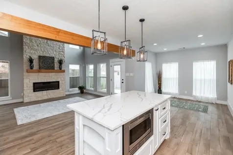 7722 Pond Circle Beaumont TX 77707