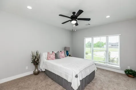 7722 Pond Circle Beaumont TX 77707