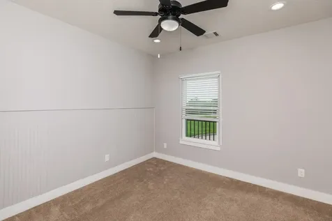 7722 Pond Circle Beaumont TX 77707