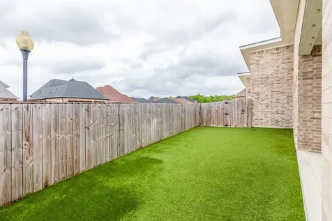 7722 Pond Circle Beaumont TX 77707