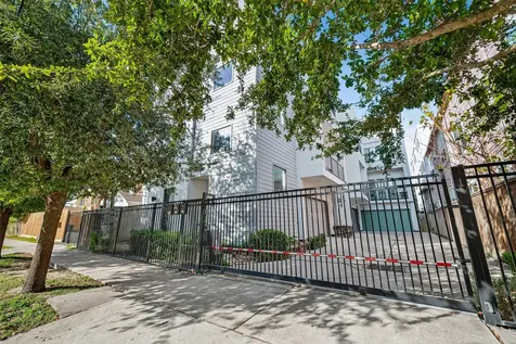 606 Pacific Street Houston TX 77006