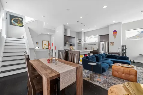 606 Pacific Street Houston TX 77006