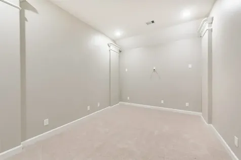 13915 Foyt Drive Mont Belvieu TX 77523