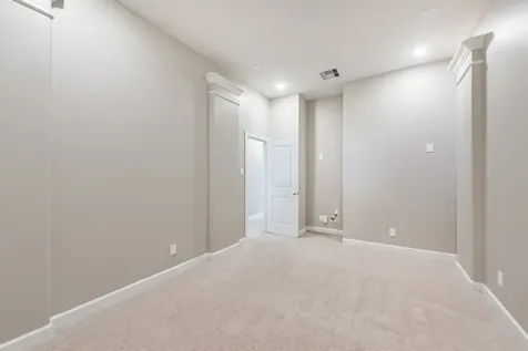 13915 Foyt Drive Mont Belvieu TX 77523