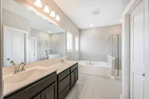 13915 Foyt Drive Mont Belvieu TX 77523