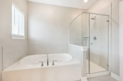 13915 Foyt Drive Mont Belvieu TX 77523