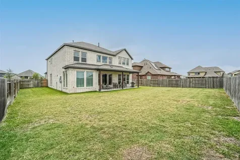 13915 Foyt Drive Mont Belvieu TX 77523
