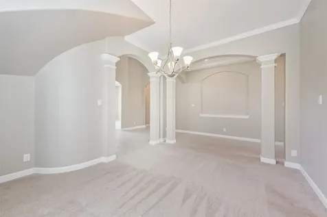 13915 Foyt Drive Mont Belvieu TX 77523