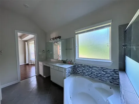 5811 Caper Shores Lane Sugar Land TX 77479