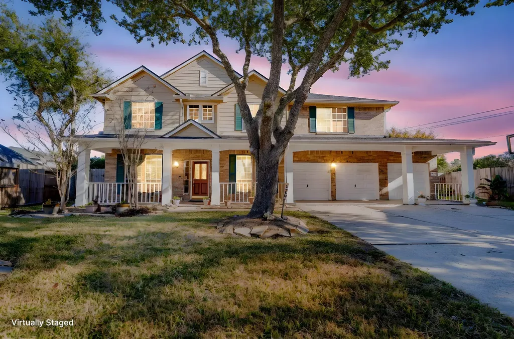 1205 Cambridge Court Seabrook TX 77586