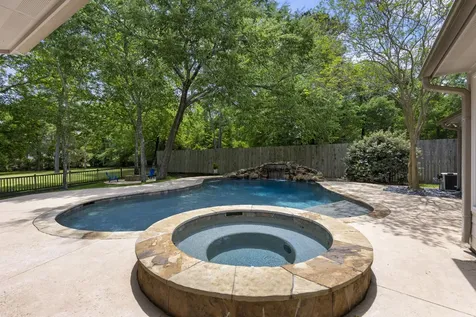 20111 Hilltop Ranch Drive Montgomery TX 77316