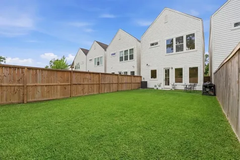 6042 Cebra Street Houston TX 77091