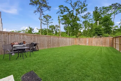 6042 Cebra Street Houston TX 77091
