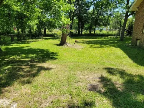 707 W Houston Street Clarksville TX 75426