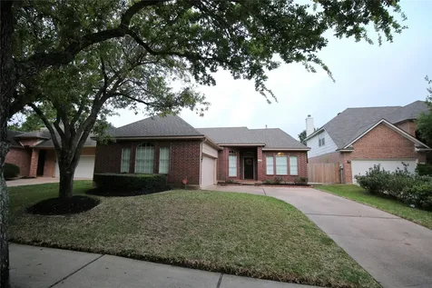 114 Chandler Court Sugar Land TX 77479