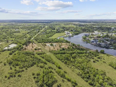 4700 Starboard Lane Dickinson TX 77539