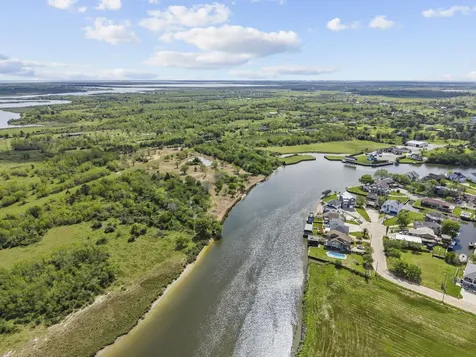 4700 Starboard Lane Dickinson TX 77539