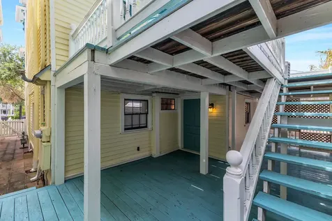 1724 S Ball Street Galveston TX 77550