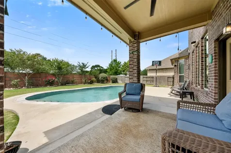 9611 Lost Woods Drive Richmond TX 77406